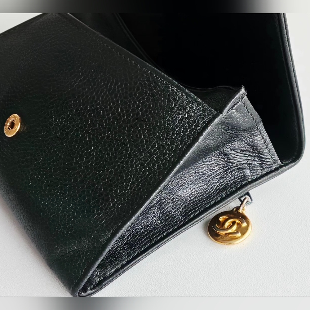 Chanel Dark Green Caviar Timeless CC Wallet - Picture 8 of 13